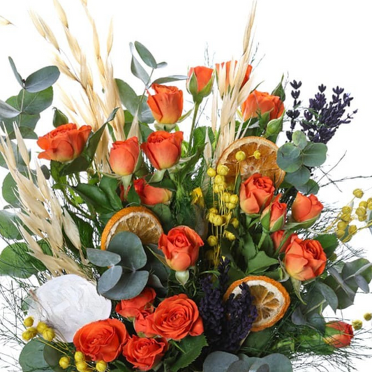 Peach Bloom – Cam Vazoda Turuncu Çardak Güller