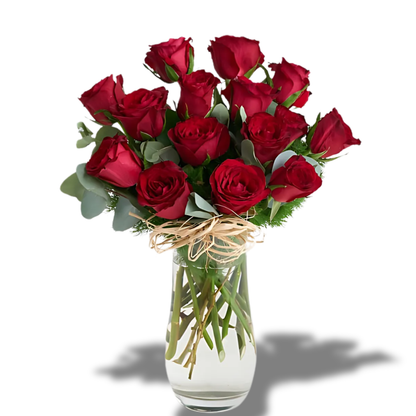 Vazoda 15'li Kırmızı Gül - Rosentra | Premium Flowers