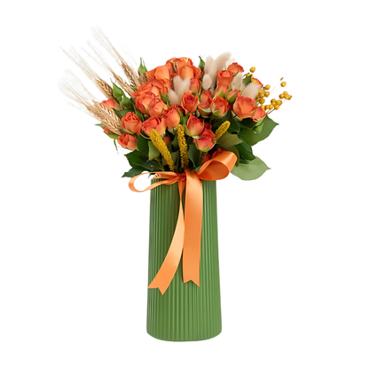 Amber Bloom – Yeşil Vazoda Çardak Güller