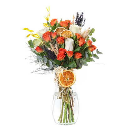 Amber Muse – Cam Vazoda Turuncu ve Beyaz Güller