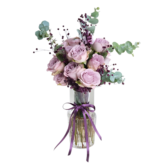 Lilac Stripe – Çizgili Cam Vazoda Lila Güller