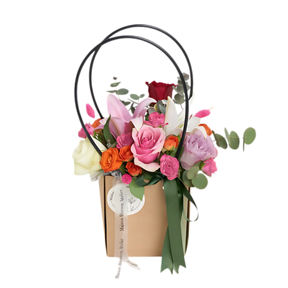 Bloom Combo – Kraft Çantada Renkli Gül ve Lilyum