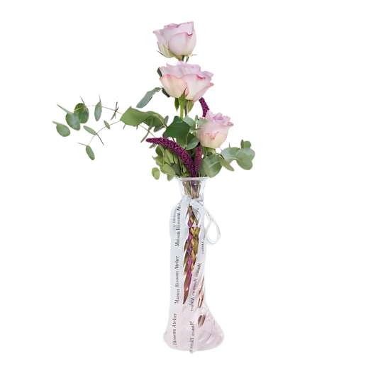 Lilac Trio – İnce Cam Vazoda 3 Lila Gül