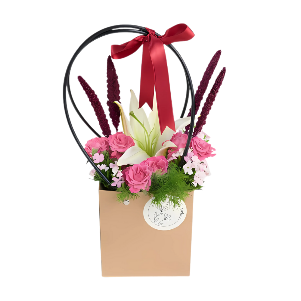 Elegant Mix – Kraft Çantada Beyaz Lilyum ve Pembe Çardak Gül