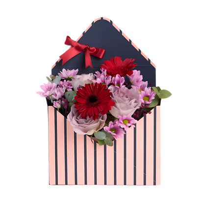 Color Box – Mor Zarf Kutuda Gül, Gerbera ve Papatya