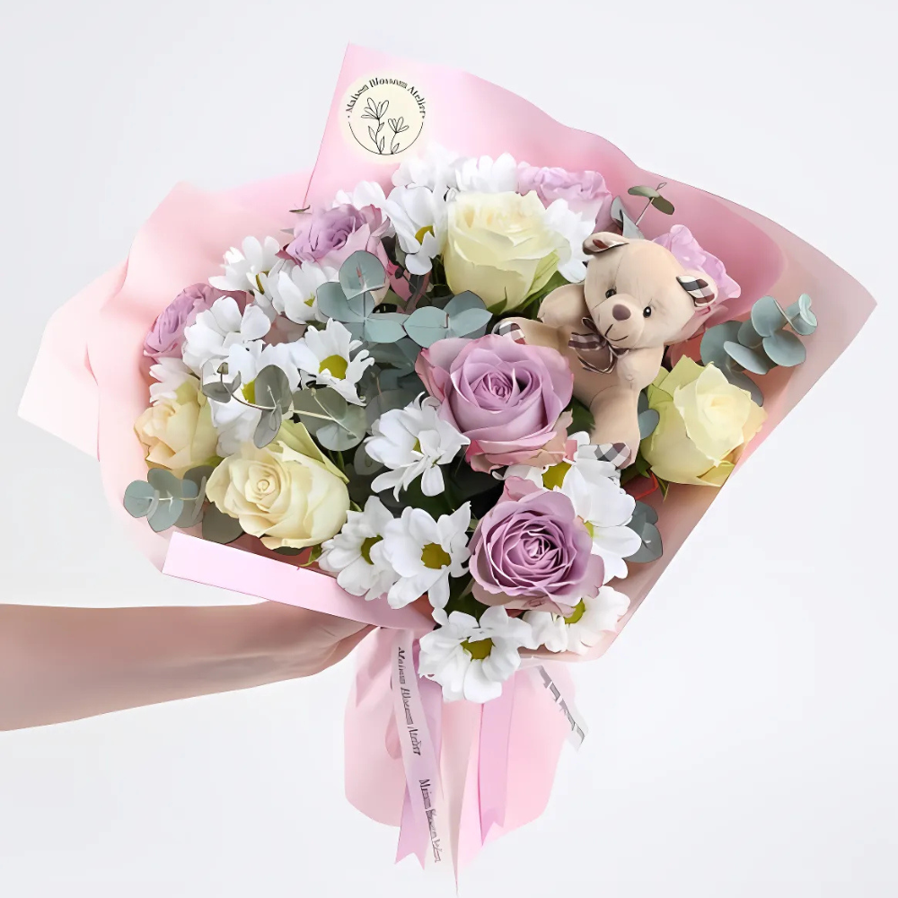 Lila Güller ve Ayıcık Buketi - Rosentra | Premium Flowers