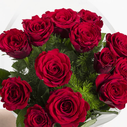 Classic Love – Beyaz Bukette 13 Kırmızı Gül