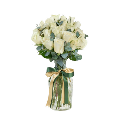 Premium Cam Vazoda 25 Beyaz Gül