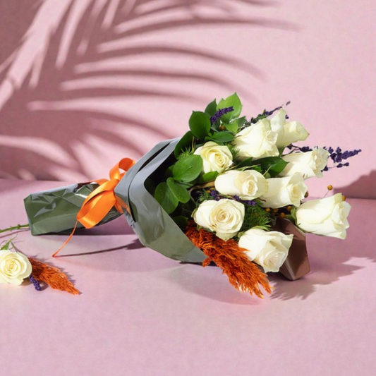 Pure Nature – Yeşil Kahve Bukette Beyaz Gül ve Lavanta