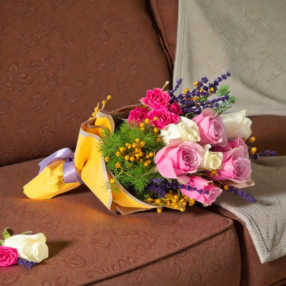 Sunny Rose – Sarı Bukette Gül ve Lavanta