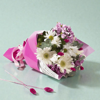 Soft Meadow – Lila Bukette Gerbera ve Papatya