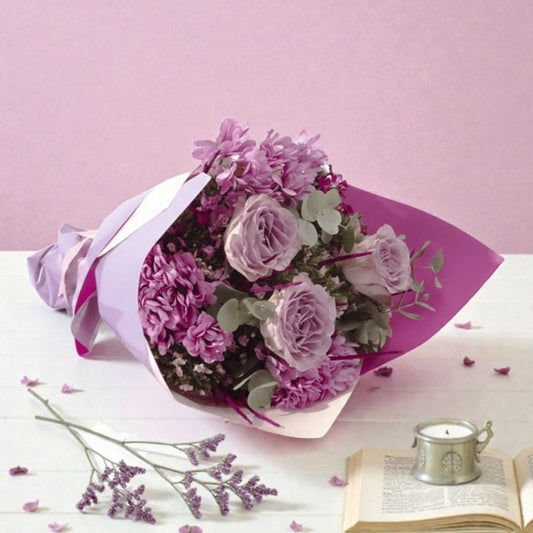 Pastel Poetry – Lila Bukette Gül ve Papatya