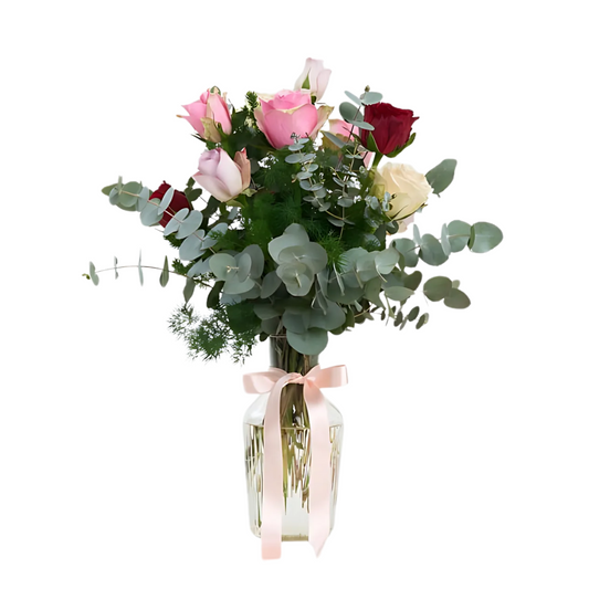 Harmony Bloom – Vazoda Kırmızı, Beyaz, Lila ve Pembe Güller