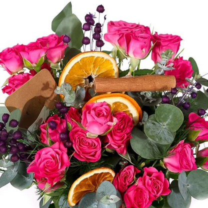 Blush Hour – Siyah Vazoda Pembe Çardak Güller